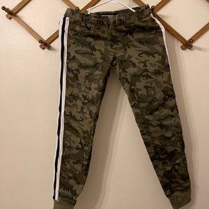 Ashley Mason. extra small joggers